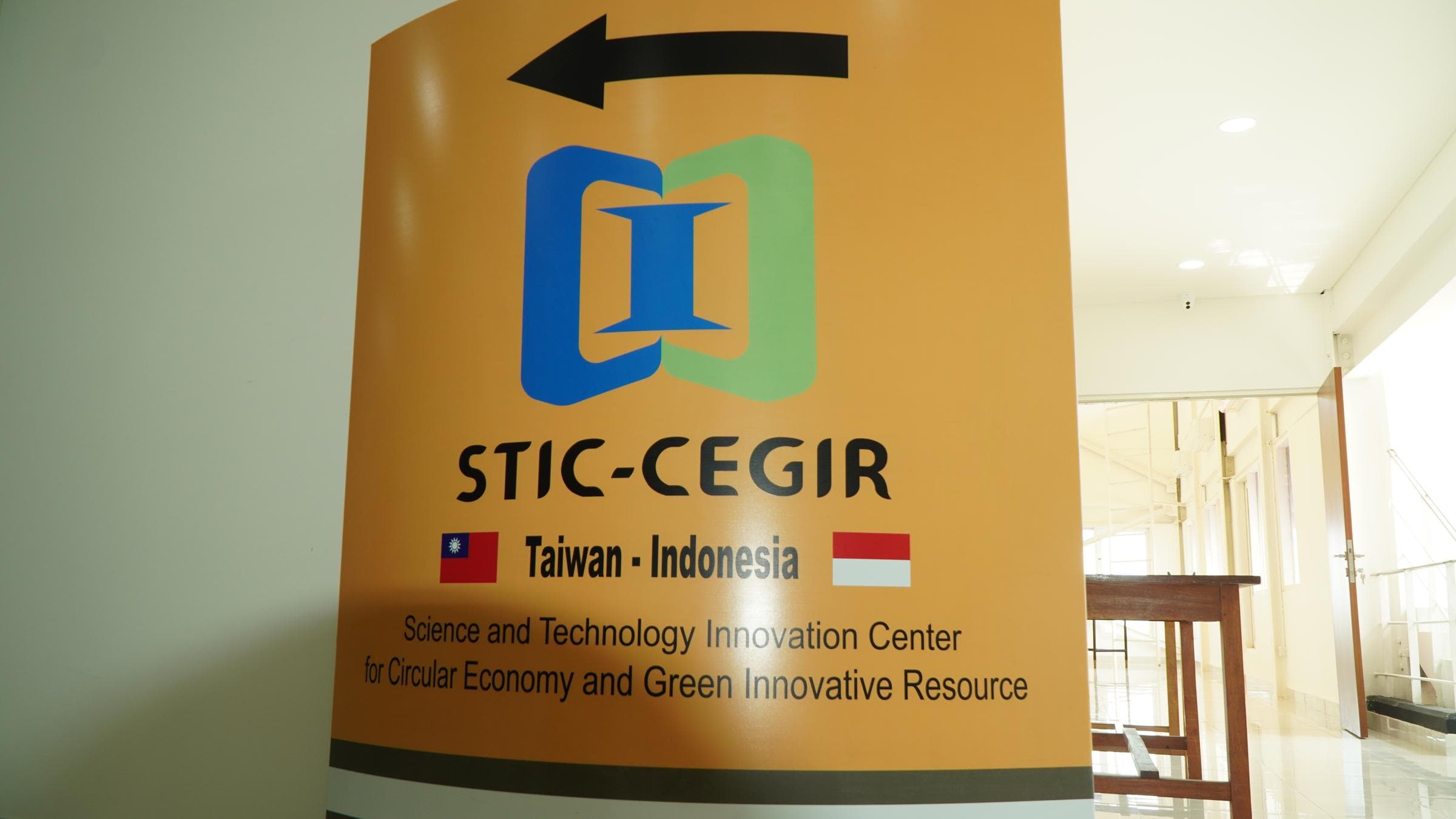 Foto: perwakilan industri pada sesi walk-in interview